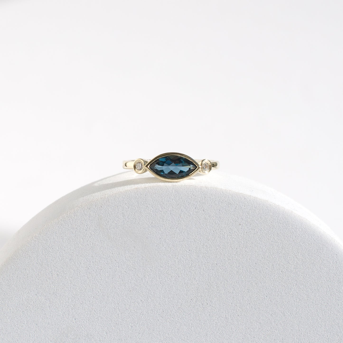 Lillian Ring | SMITH Jewellery