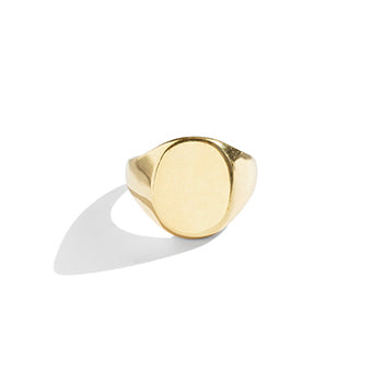 Large Oval Signet Ring | SMITH Jewellery